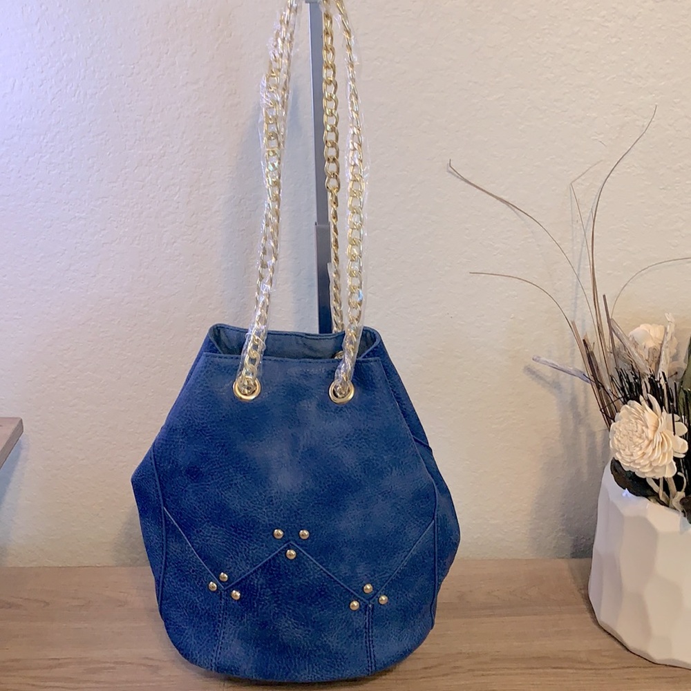 Unique Metal Shoulder Strap Crossbody